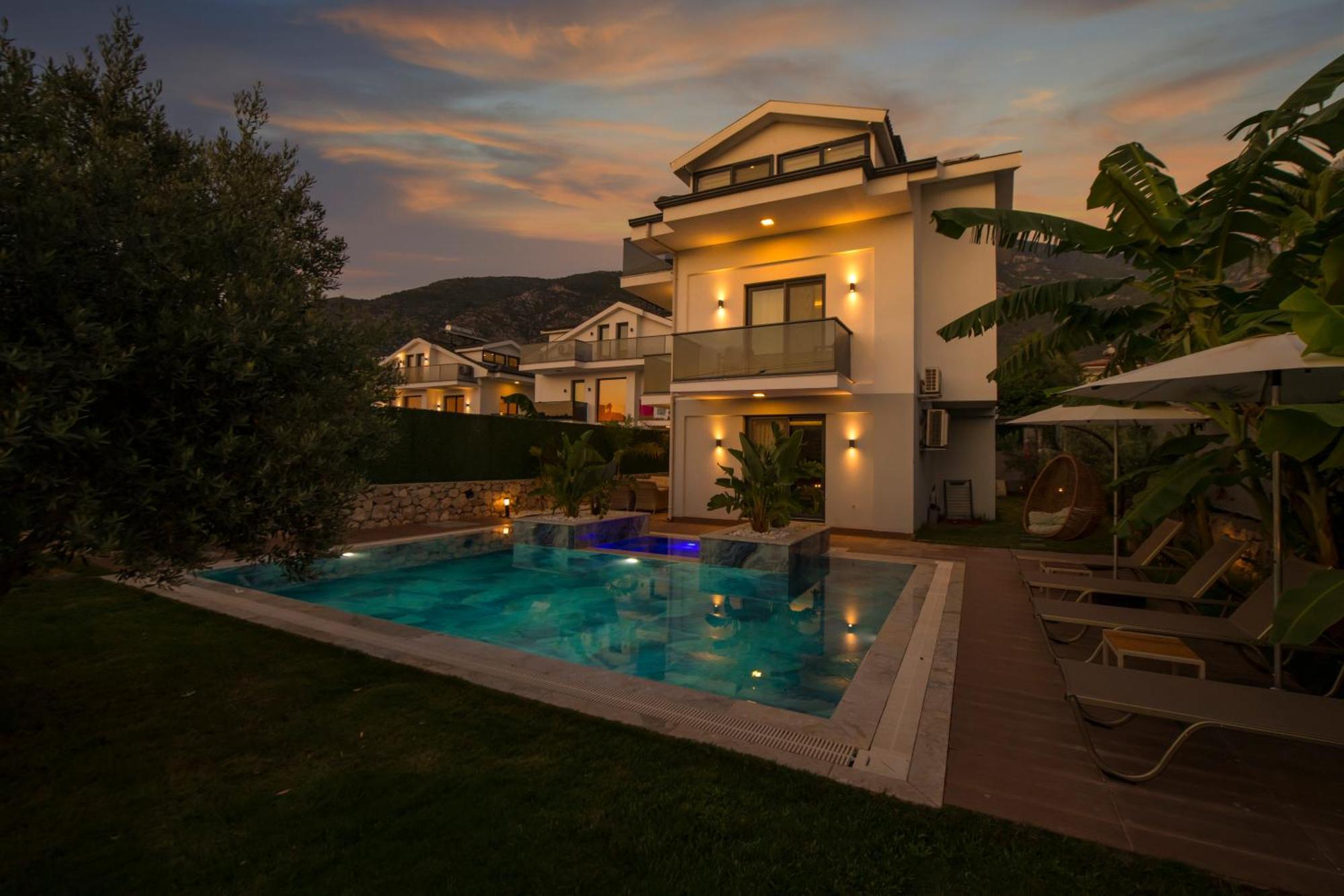 Villa Carya Oeluedeniz Fethiye Buitenkant foto